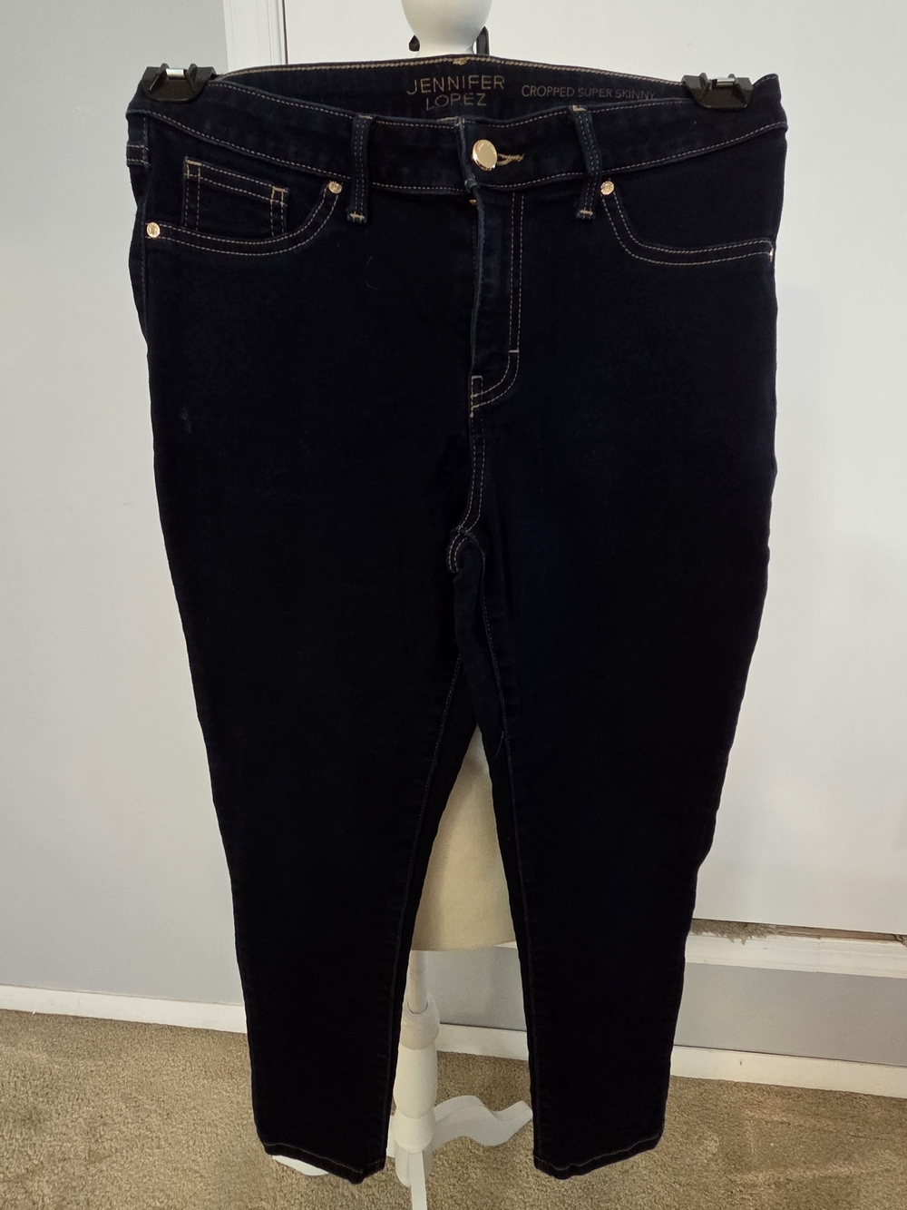 Jennifer Lopez Cropped Super Skinny Jeans - Mid Rise